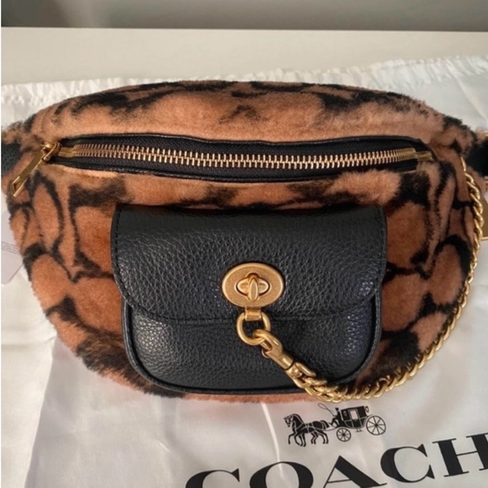 Coach X Jennifer Lopez Chain Belt Bag In Signature Shearling
